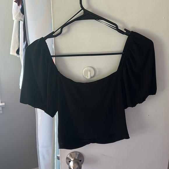 NWT twist knot top black - Picture 5 of 5